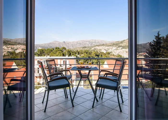 아파트 California 2