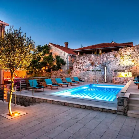 California 2 * Ragusa