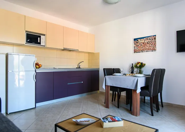 California 2 * دوبروفينك